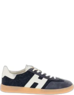 Cool Sneakers, Laced H
