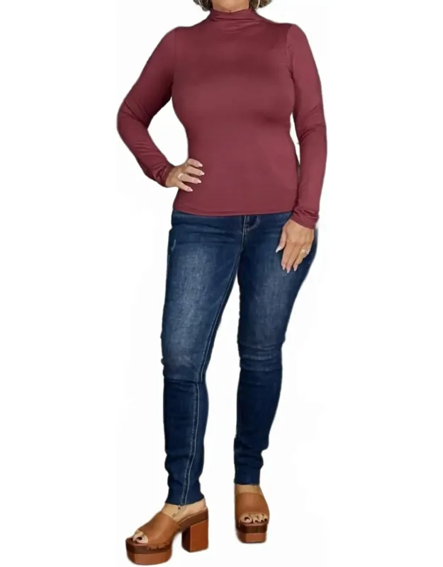 Limitless Layers Top