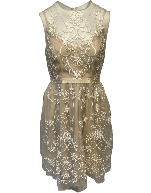 Sleeveless Lace Dress
