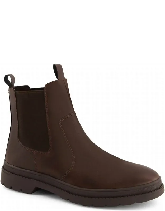 Low Chelsea Boots
