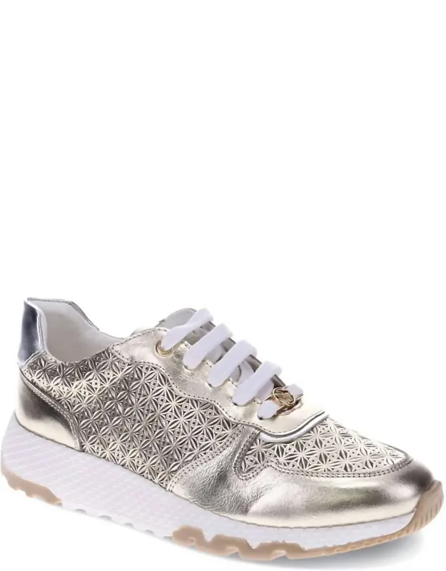 Los Angeles Casual Sneakers