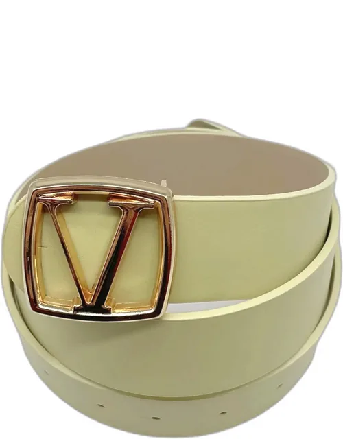 Buckle Accented Faux Leather Belt