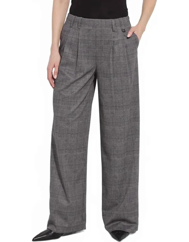 Ponte Pleated Wide Leg Trousers In Glen Plaid