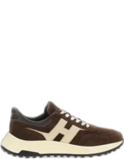 Hyperlight Lace-up Sneakers