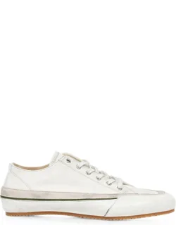 Traveller Low-top Sneakers