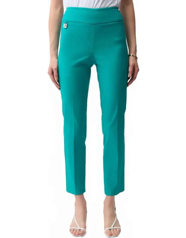 Classic Slim Pants