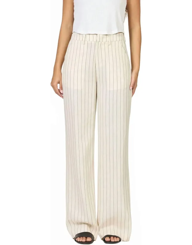Brandy Mid Rise Trousers