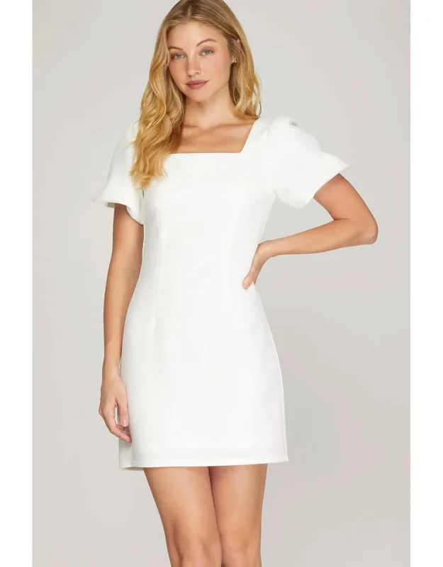 Short Sleeve Square Neck Knit Mini Dress