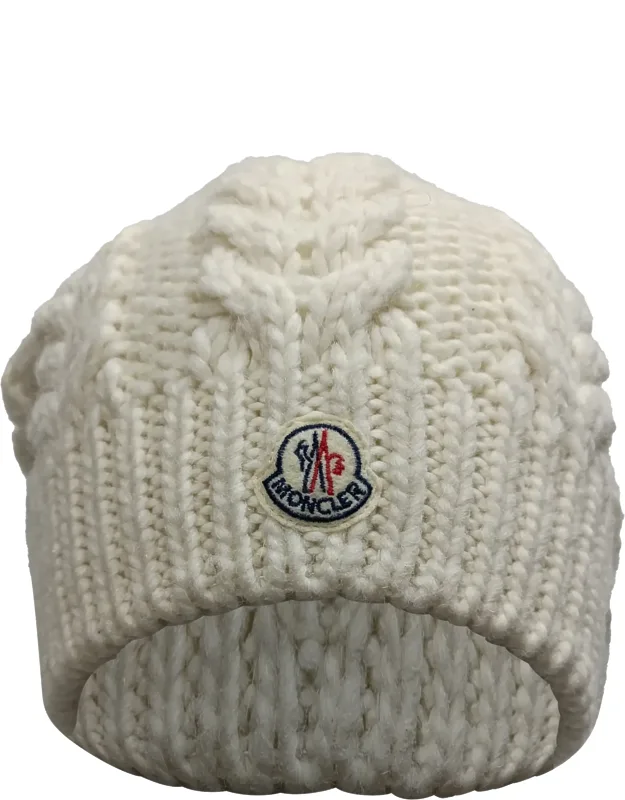 Beanie With Pom Pom In Wool