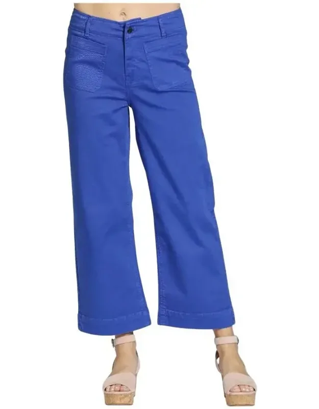 Cropped Wide Leg Pants With Patch Pockets