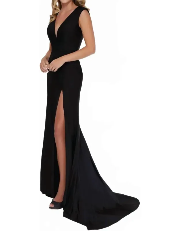 Deep V-neckline Prom Dress