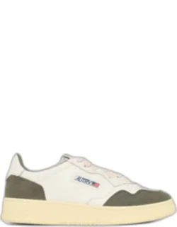 Medalist Low Leather Sneakers