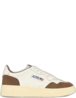 Medalist Low Leather Sneakers