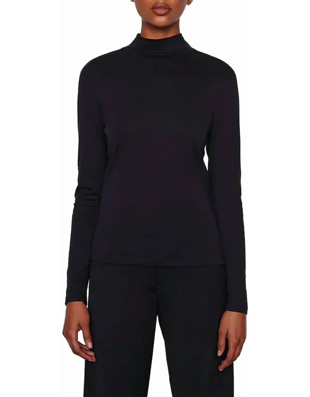Mid Turtle Neck Sweater