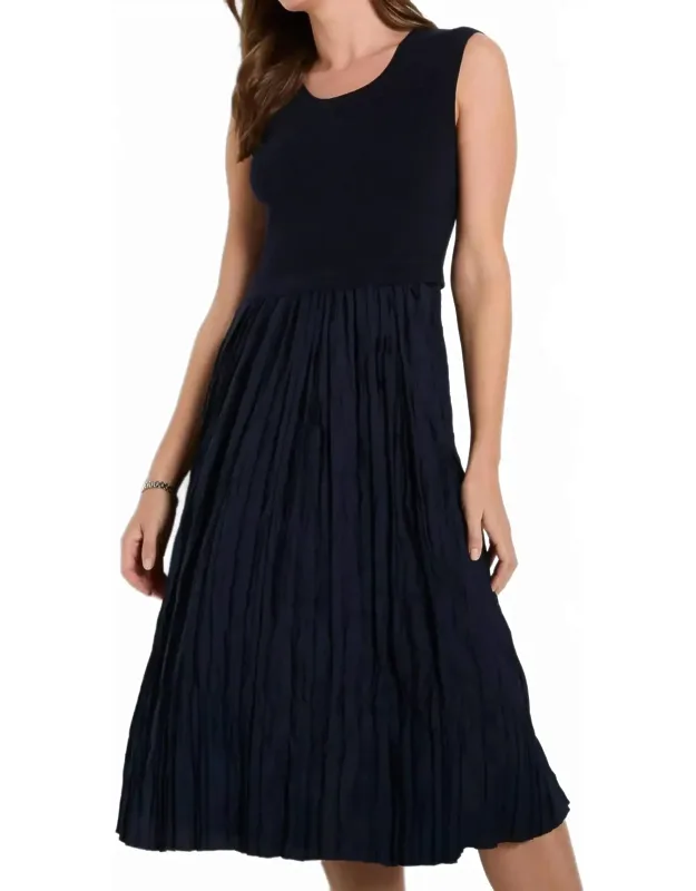 Kira Dress