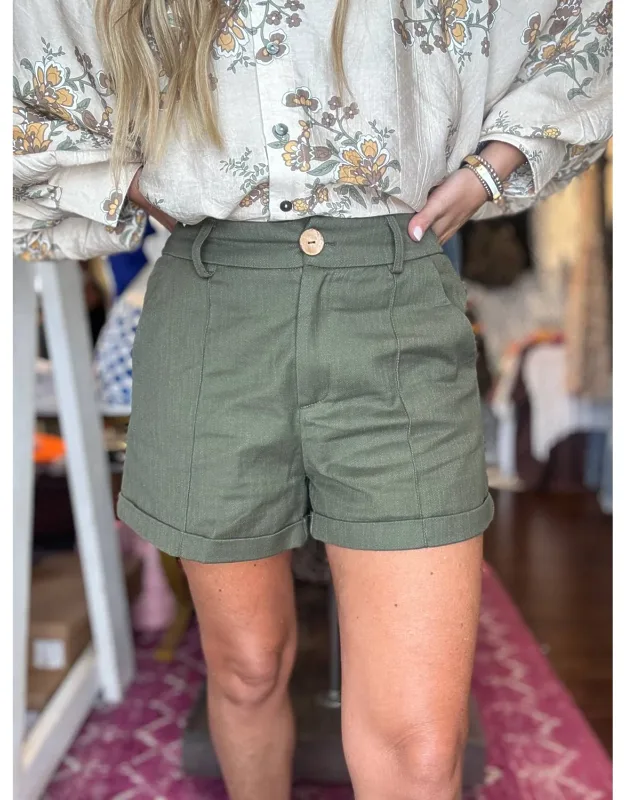 High Waisted Pleated Pintuck Shorts