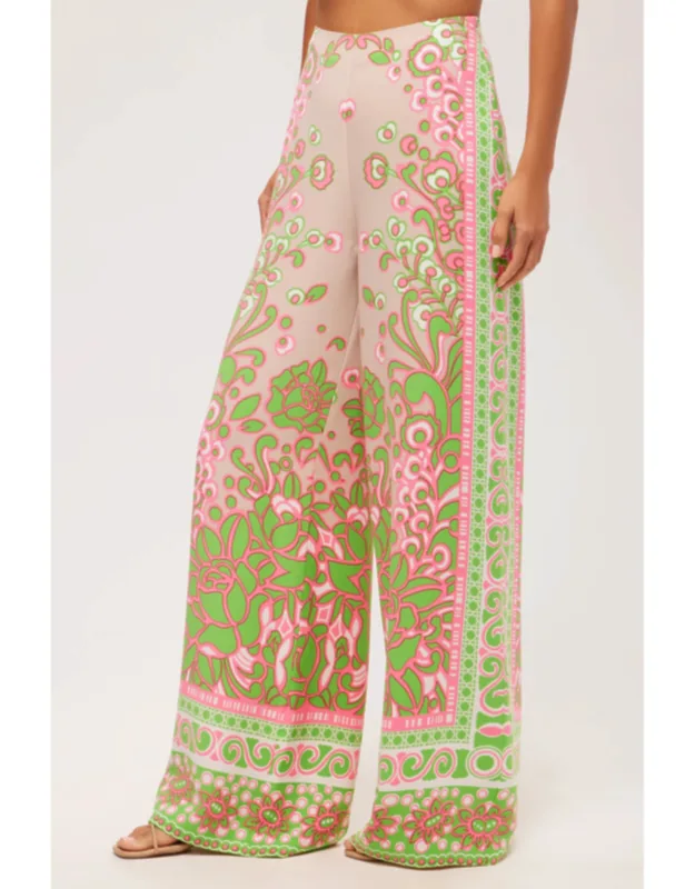 Wide-leg Pants