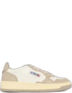 Medalist Low Leather Sneakers