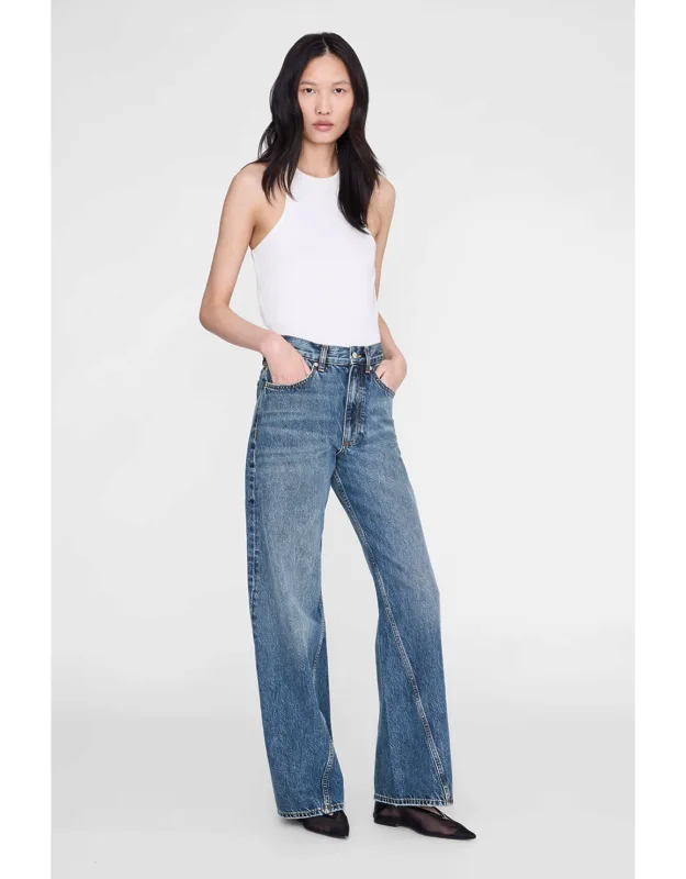 Brie Jeans