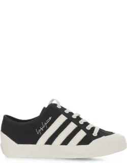 Low-top Sneakers