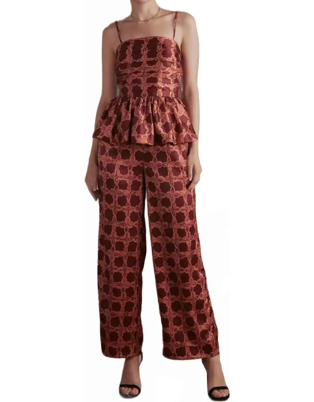 Chainlink Pleated Top