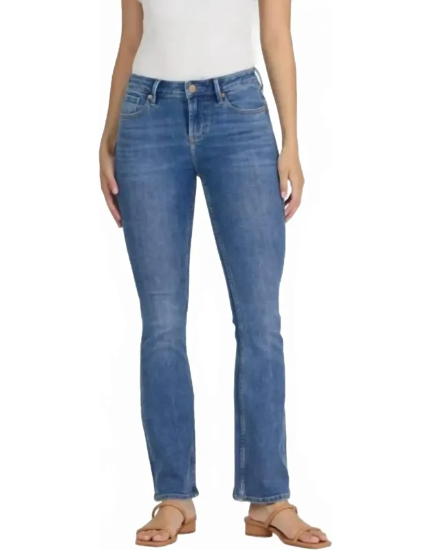 Bootcut Jeans