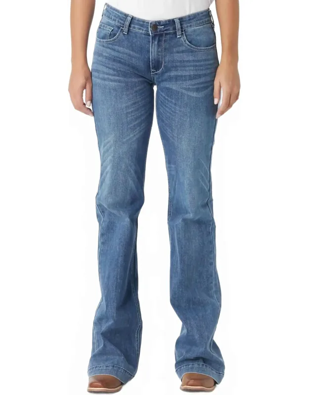 Signature Mid Rise Trouser Jeans