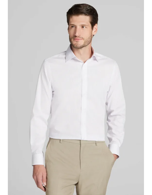 Traveler Collection Slim Fit Button-down Collar Plaid Dress Shirt