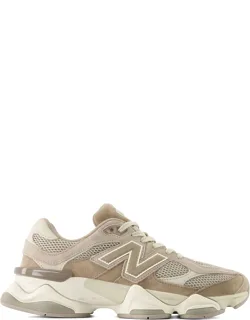 9060 Sneakers