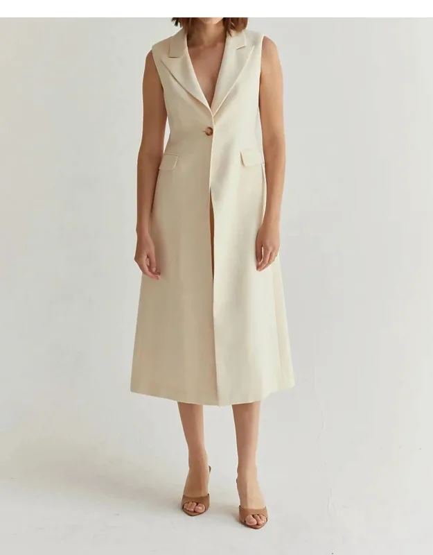 Sasha Sleeveless Long Blazer