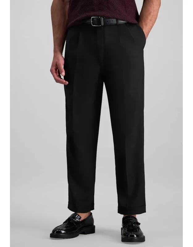 Premium Comfort Classic Fit Pleated Dress Pants