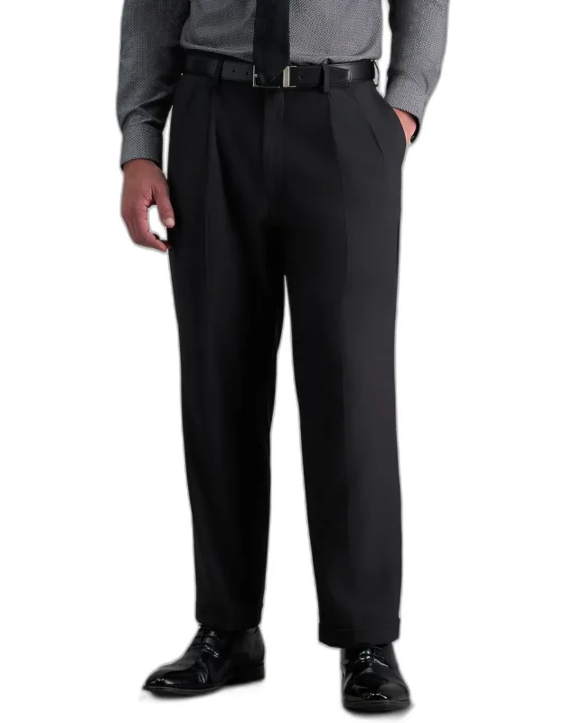 Haggar Premium Comfort Classic Fit Pleated Dress Pants