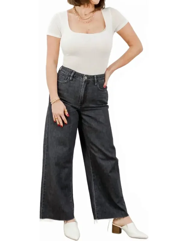 Wide Leg Jeans