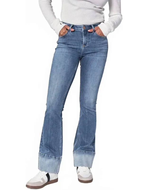 Bootcut Jeans