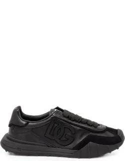 Athletic Logo Low-top Sneakers