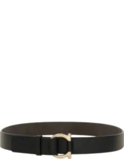Leather Belt With Unique Golden Metal Buckle