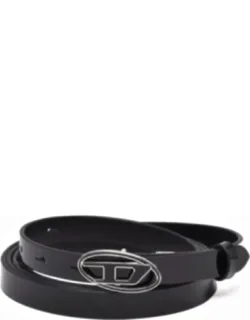 Patent Leather Belt With Distinctive Oval Buckle