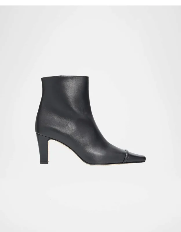 Vivecal Leather Ankle Boots