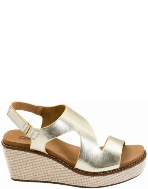 Steppin Out Wedge Sandals