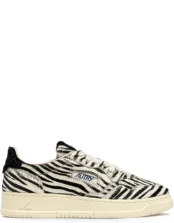 Medalist Easeknit Sneakers