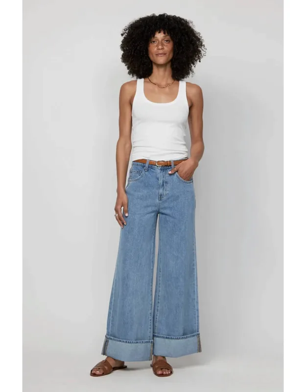 High-rise Wide Leg Jeans