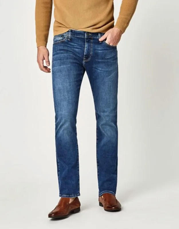 Zach Mid Brushed Organic Move Jeans