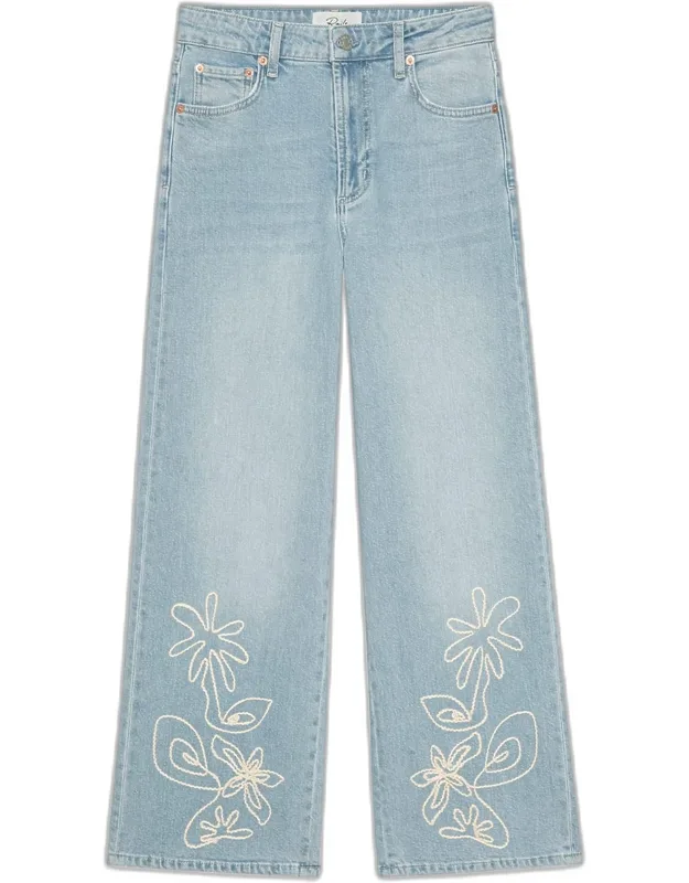 Embroidered Wide Cropped Jeans