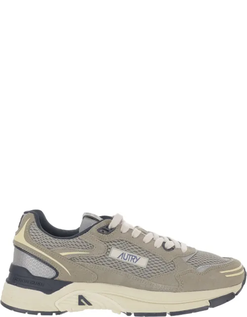 Suede Mesh Terry Lacing Sneakers