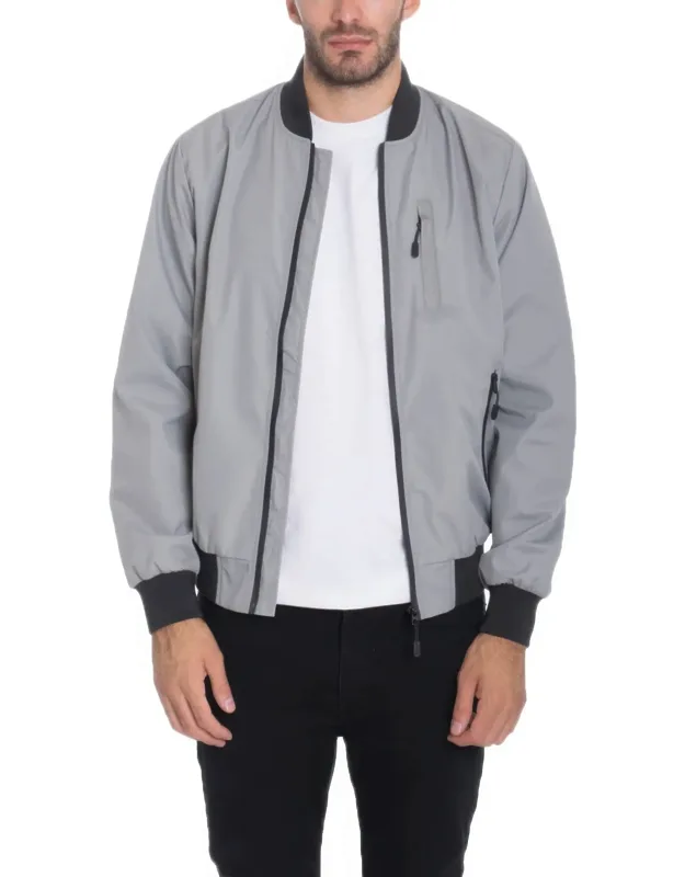 Lightweight Windbreaker