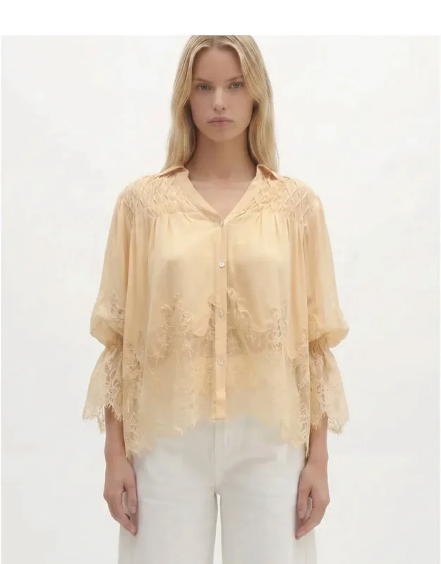 Cristy V-neck Shirt With Lace Detail