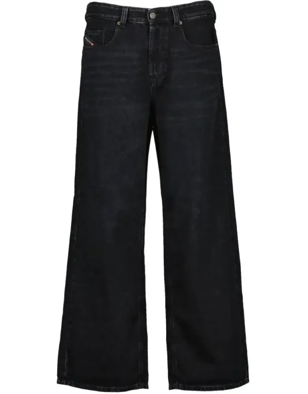 Wide-leg Jeans With Classic Five-pocket Design
