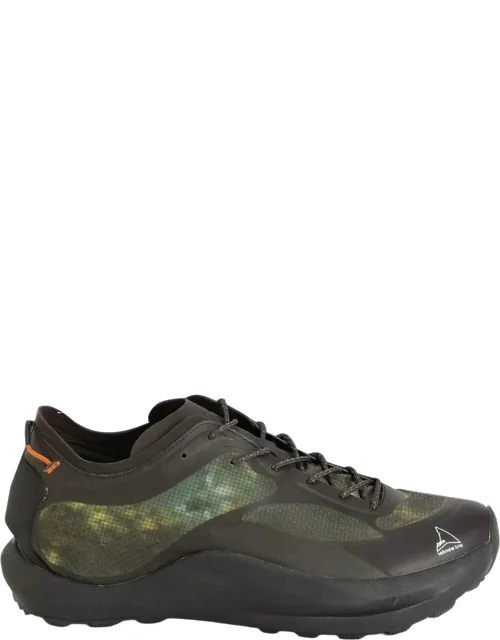 Camouflage Pattern Nylon Sneakers
