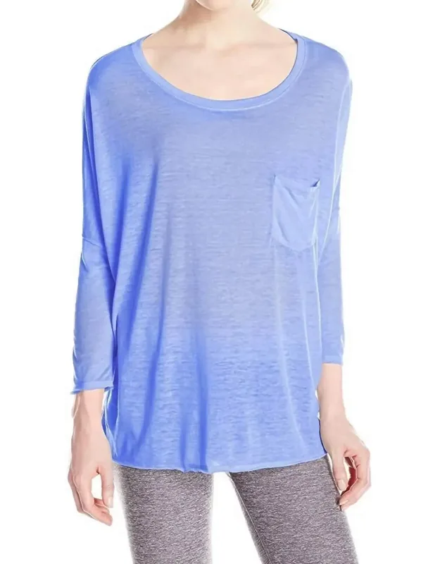 Performance Three Quarter Sleeve High Low T-shirt