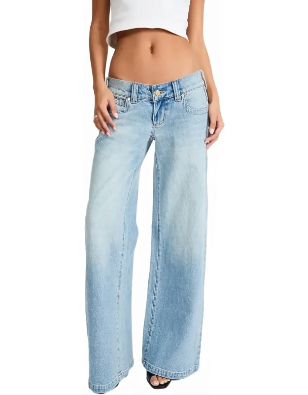Super Low And Wide Jeans